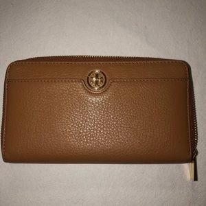 Tory Burch Wallet